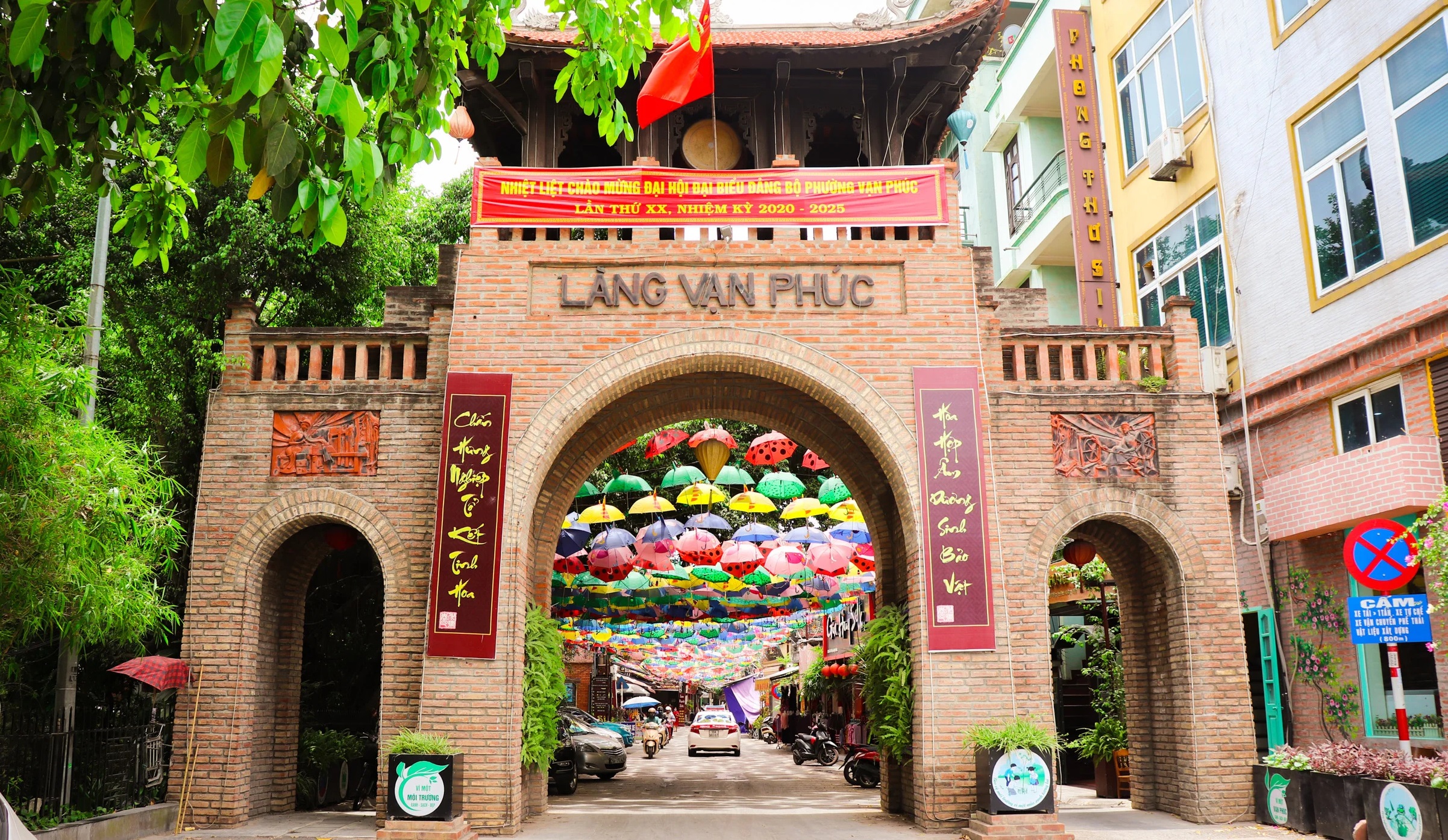 Van Phuc Silk Village