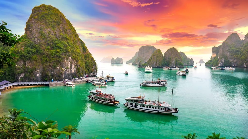 Ha Long Bay